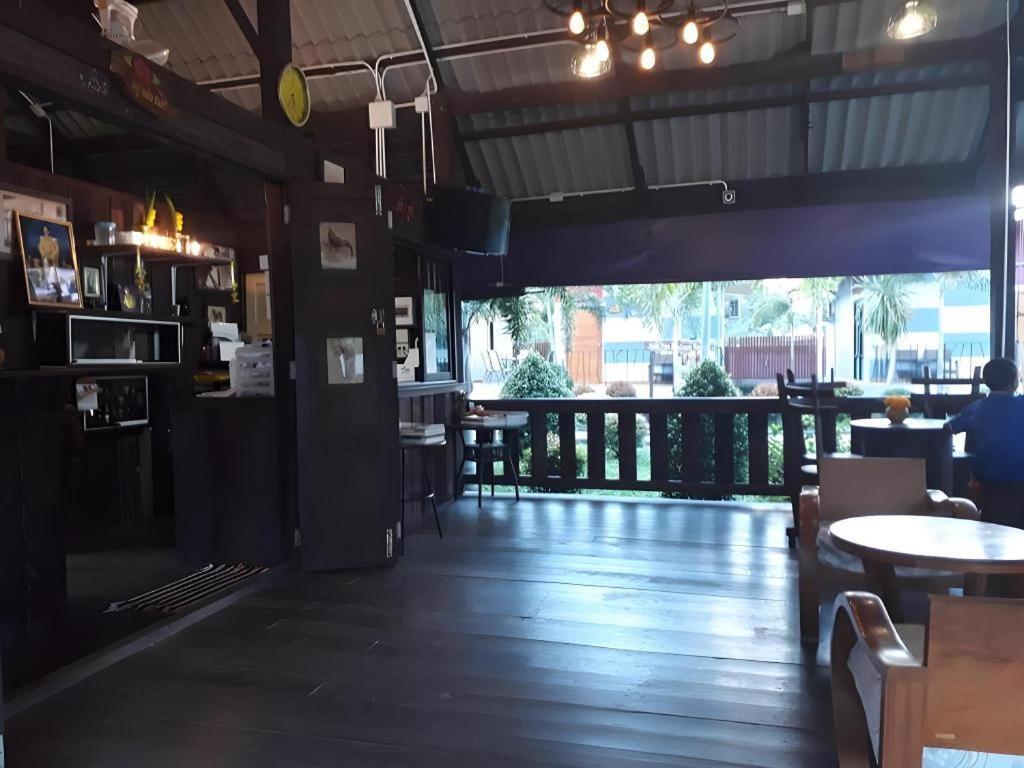 Baan Pran Boutique Resort HHQ Exterior photo